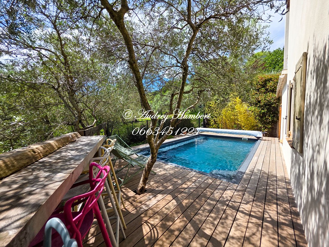 Villa in Villeneuve, Provence-Alpes-Côte d'Azur, France 3 - 18405349