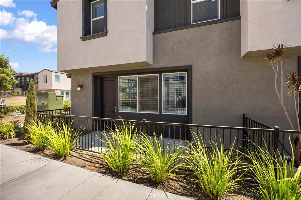 Condo in Ontario, California, United States 4 - 18406475