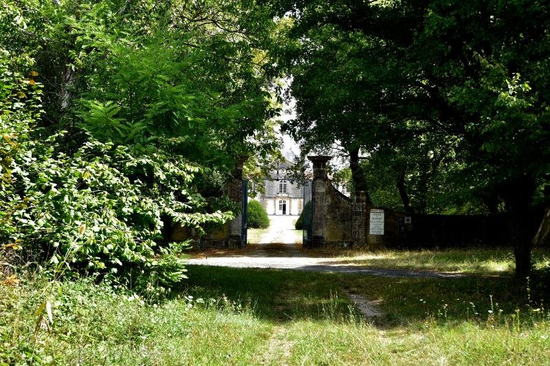 Villa in Sud, Saint-Jean-d'Angély, France 2 - 18405924