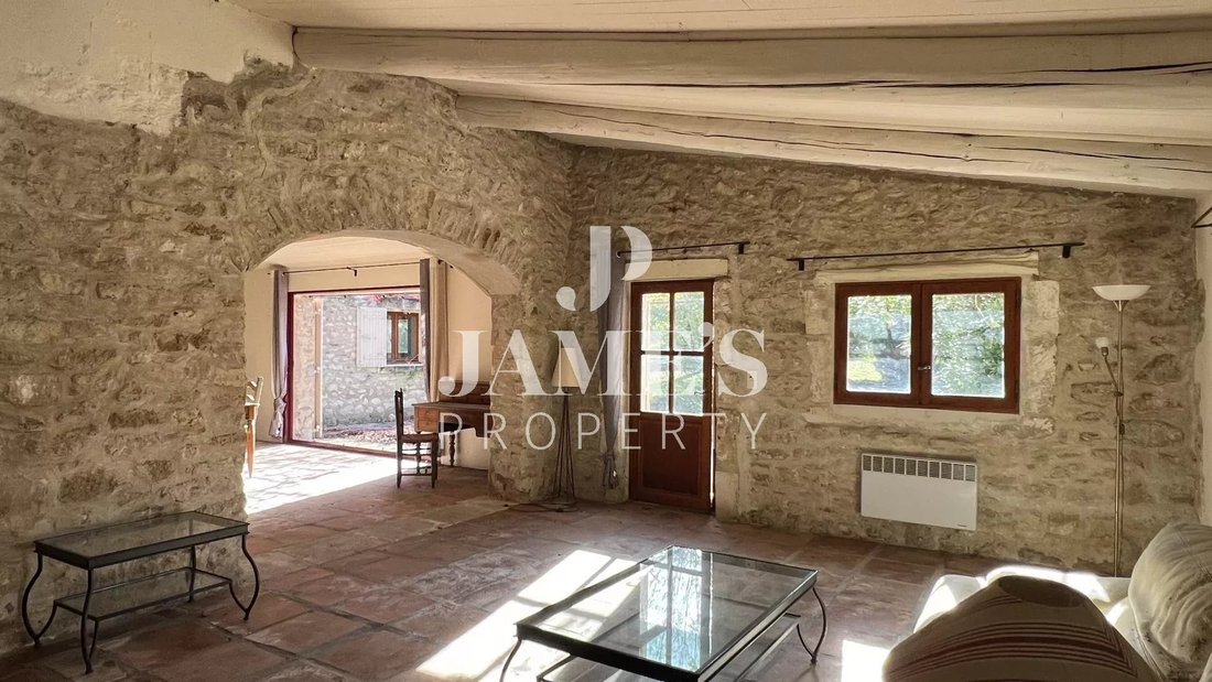 Maison à Eygalières, Provence-Alpes-Côte d'Azur, France 3 - 18413310