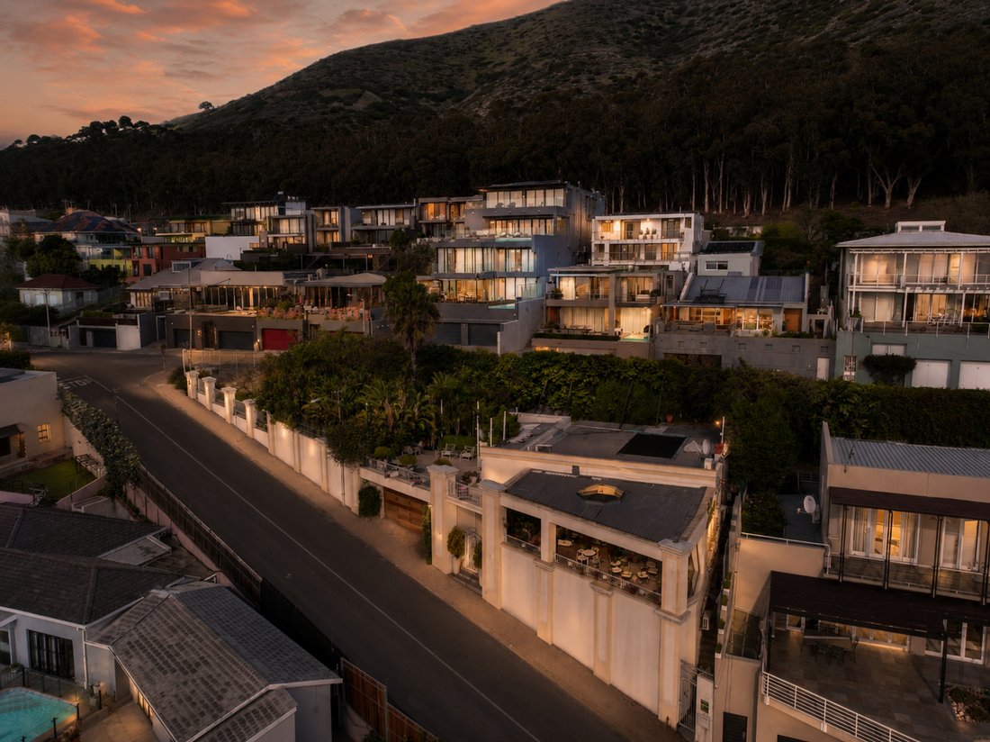 House in Cape Town, Western Cape, South Africa 1 - 18371954