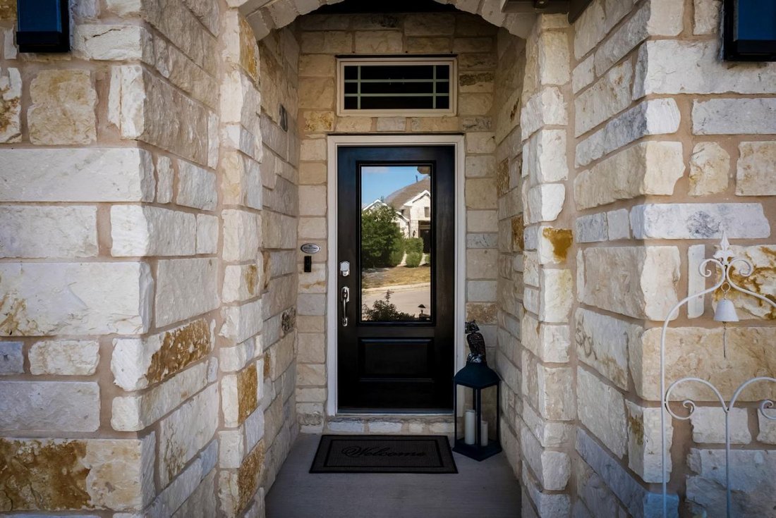 House in Georgetown, Texas, United States 5 - 18411998
