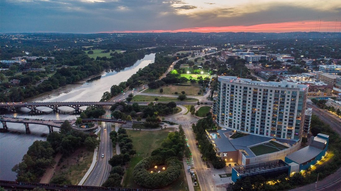 Condo in Austin, Texas, United States 1 - 18403179