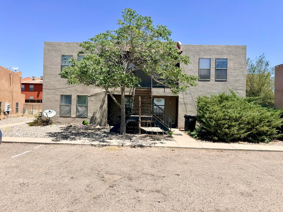 Rio Rancho, New Mexico, United States 4 - 18406802