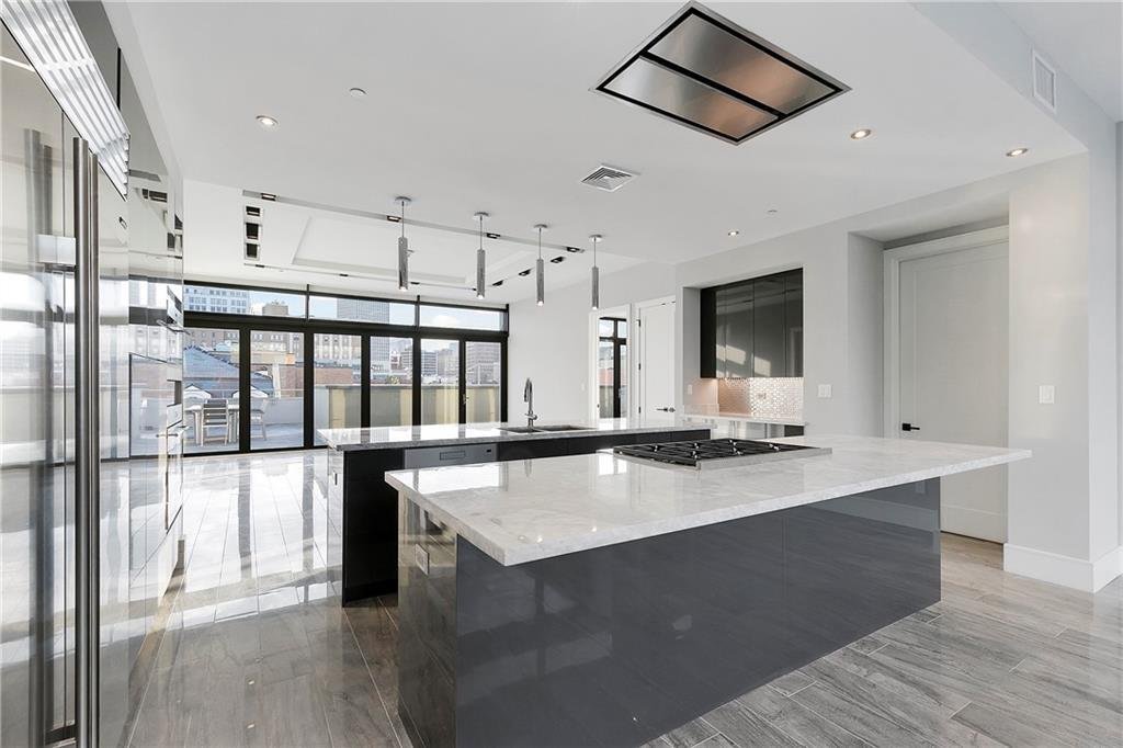 Condo in New Orleans, Louisiana, United States 4 - 18407316