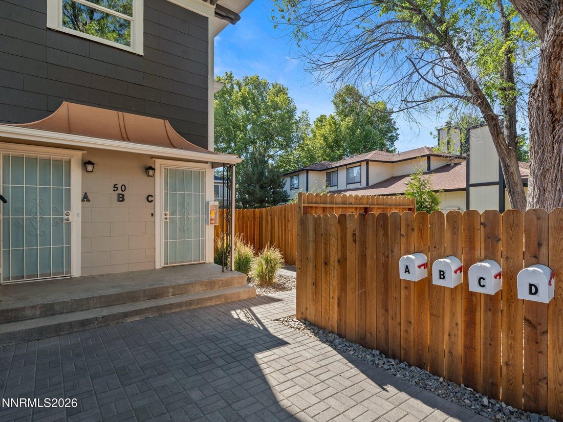Reno, Nevada, United States 2 - 18414582