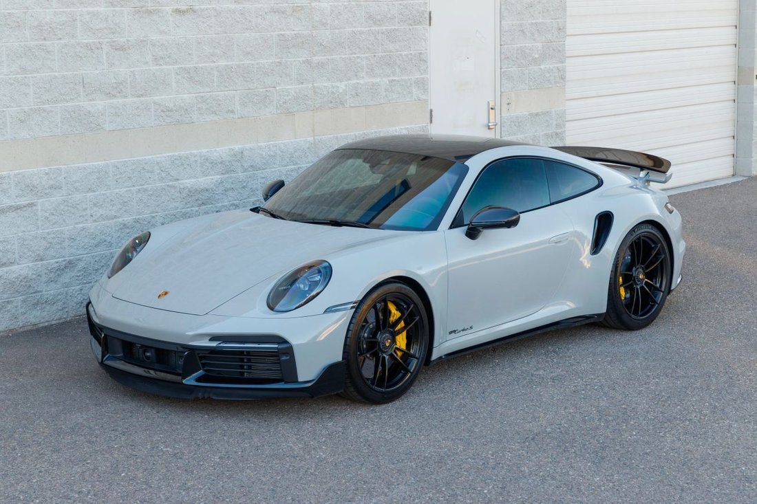 Coupe in Scottsdale, AZ, United States 2 - 18409853