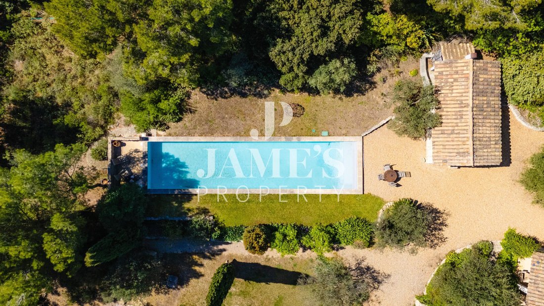 Country House in Maussane-les-Alpilles, Provence-Alpes-Côte d'Azur, France 4 - 18413323