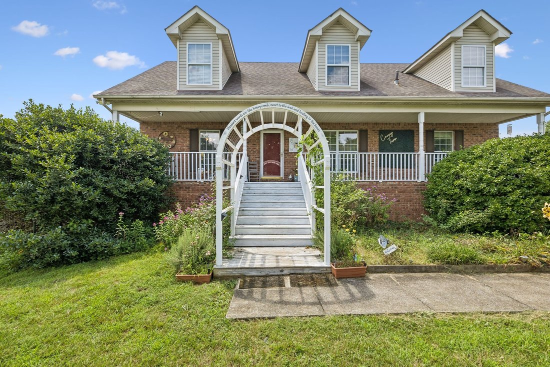 House in Springfield, Tennessee, United States 2 - 18403251