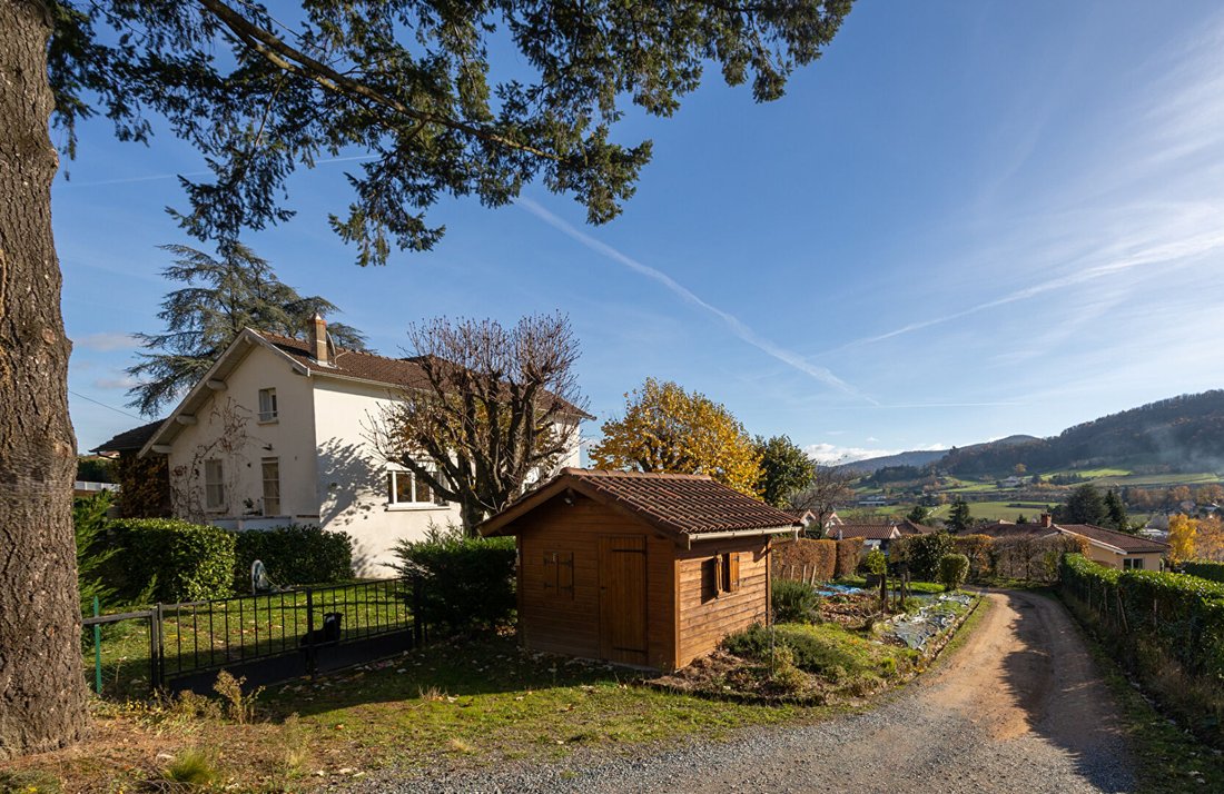 Villa in Les Olmes, Vindry-sur-Turdine, France 4 - 18405913