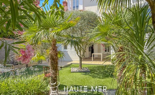 House in Gare-Saint Michel, Les Sables-d'Olonne, France 1