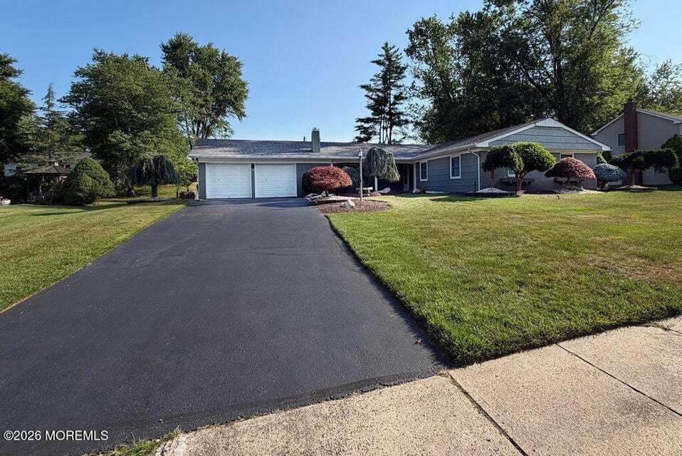 House in Marlboro Township, New Jersey, United States 1 - 18402638