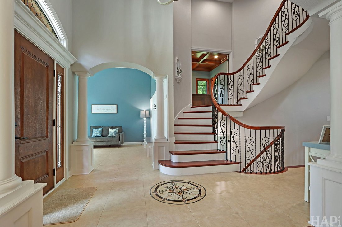 House in Fox Lake, Illinois, United States 5 - 18403907