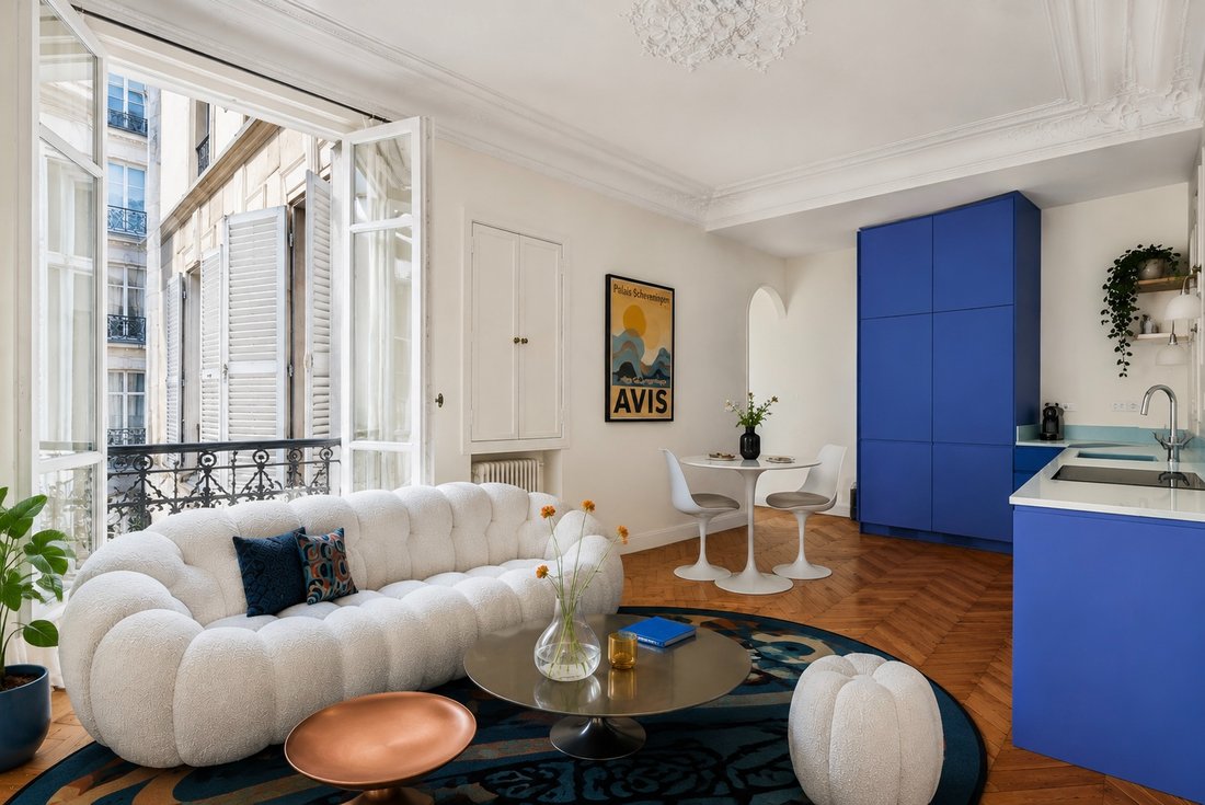 Apartment in Lorette-Martyrs, Paris 9e Arrondissement, Paris 1 - 18403801
