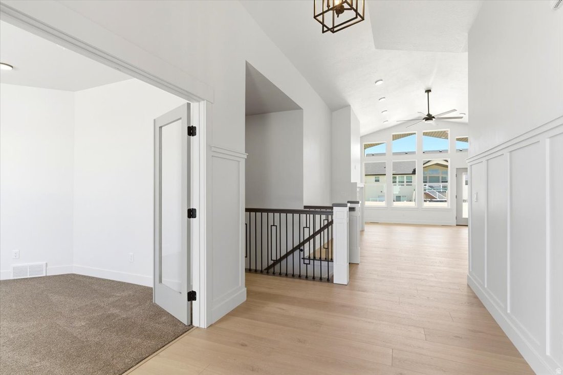 House in Hooper, Utah, United States 4 - 18406980