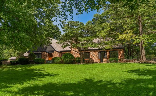 House in Rogersville, Missouri, United States 1