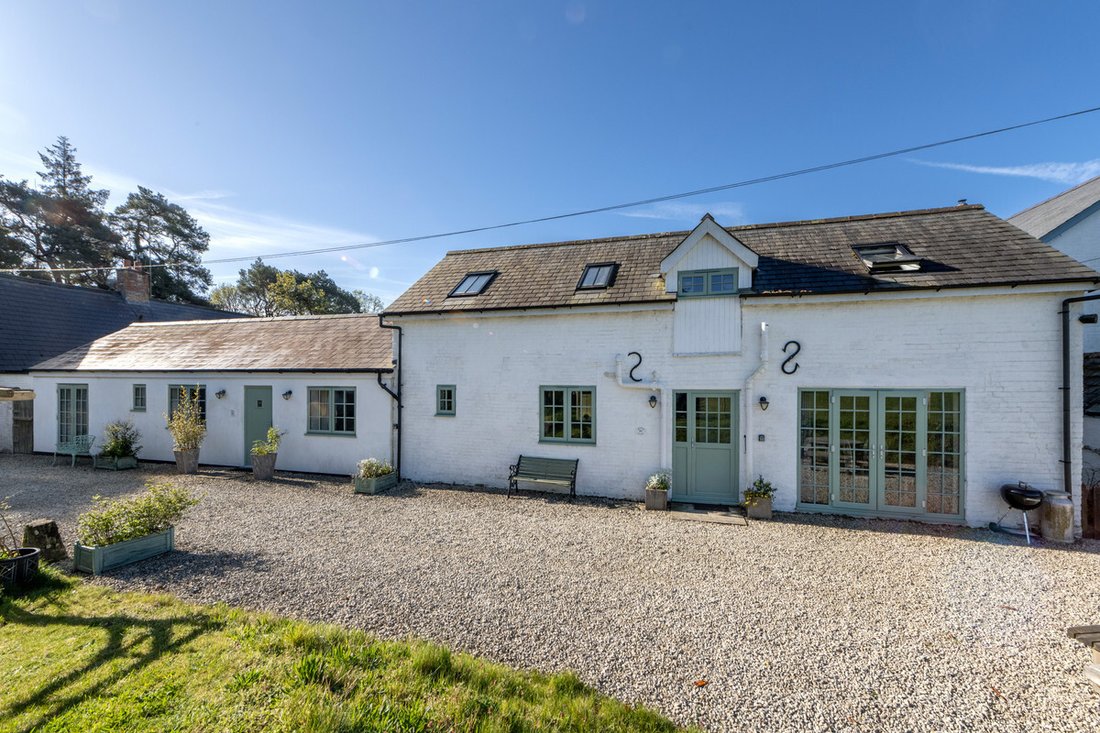 House in Bere Regis, England 3 - 18409462