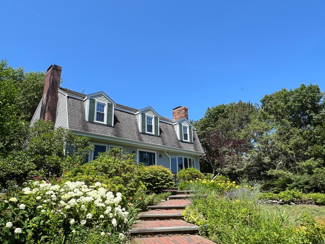 House in Bourne, Massachusetts, United States 4 - 18279902