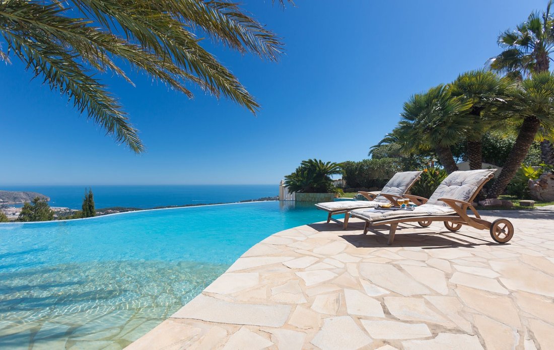 Villa in Moraira, Teulada, Valencian Community 2 - 18404768