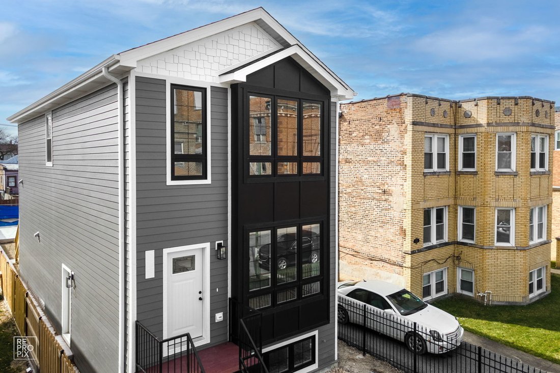 House in Chicago, Illinois, United States 2 - 18416397