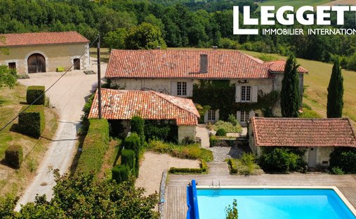 Casa a Verteillac, Nuova Aquitania, Francia 1