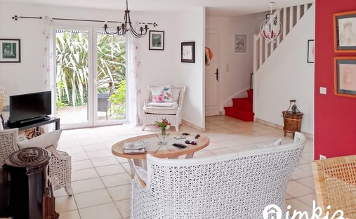 House in Larmor-Baden, Brittany, France 1
