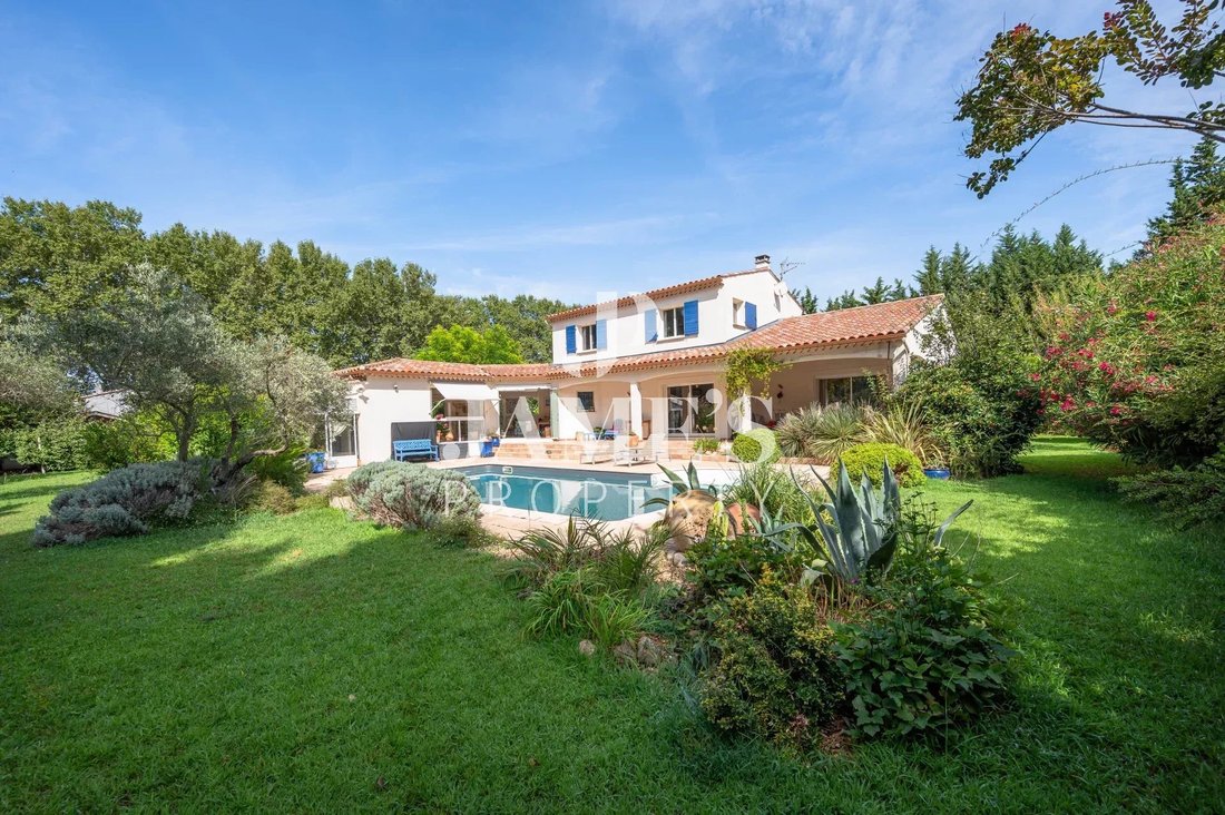 Haus in Fontvieille, Provence-Alpes-Côte d'Azur, Frankreich 2 - 18413289