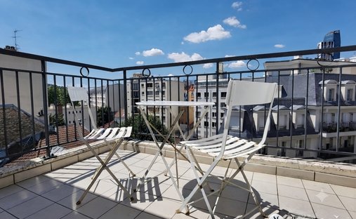 Wohnung in Puteaux, Île-de-France, Frankreich 1