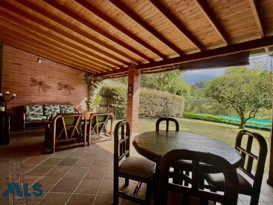 House in Envigado, Antioquia, Colombia 3 - 18403780