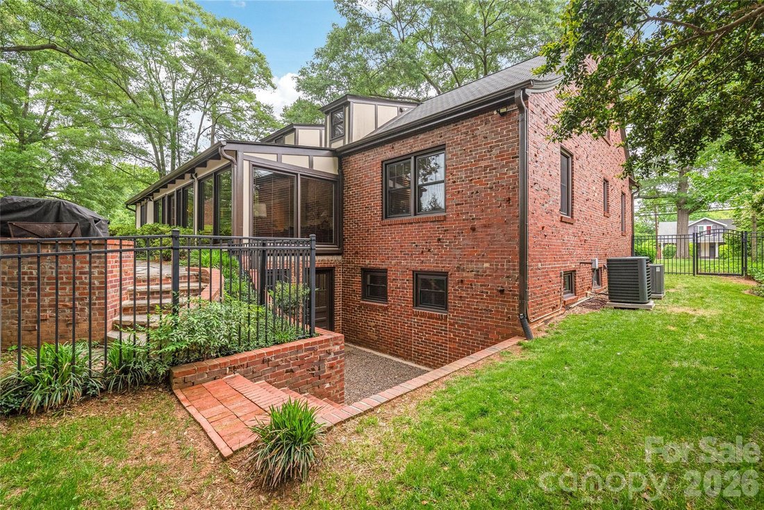 House in Belmont, North Carolina, United States 2 - 18411580