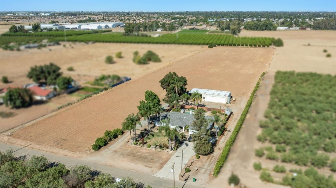 House in Fresno, California, United States 2 - 18416513