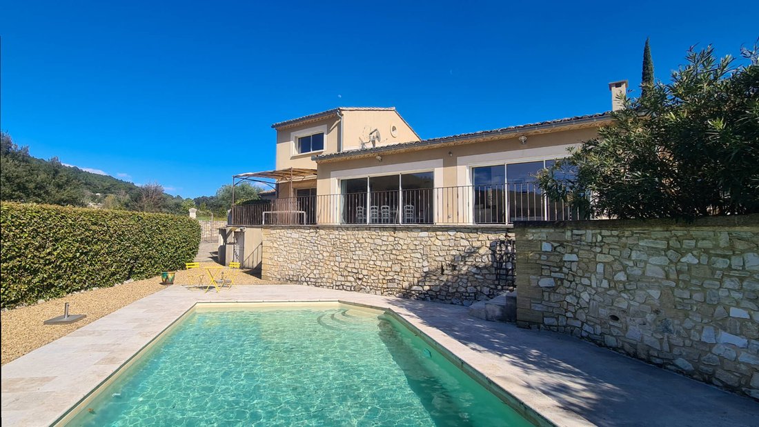 Villa in Uzès, Occitania, France 3 - 18409509
