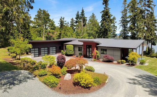 House in Anacortes, Washington, United States 1