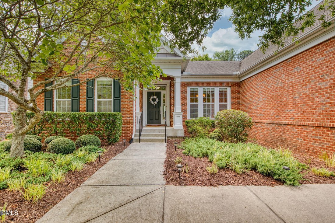 House in Cary, North Carolina, United States 2 - 18403495