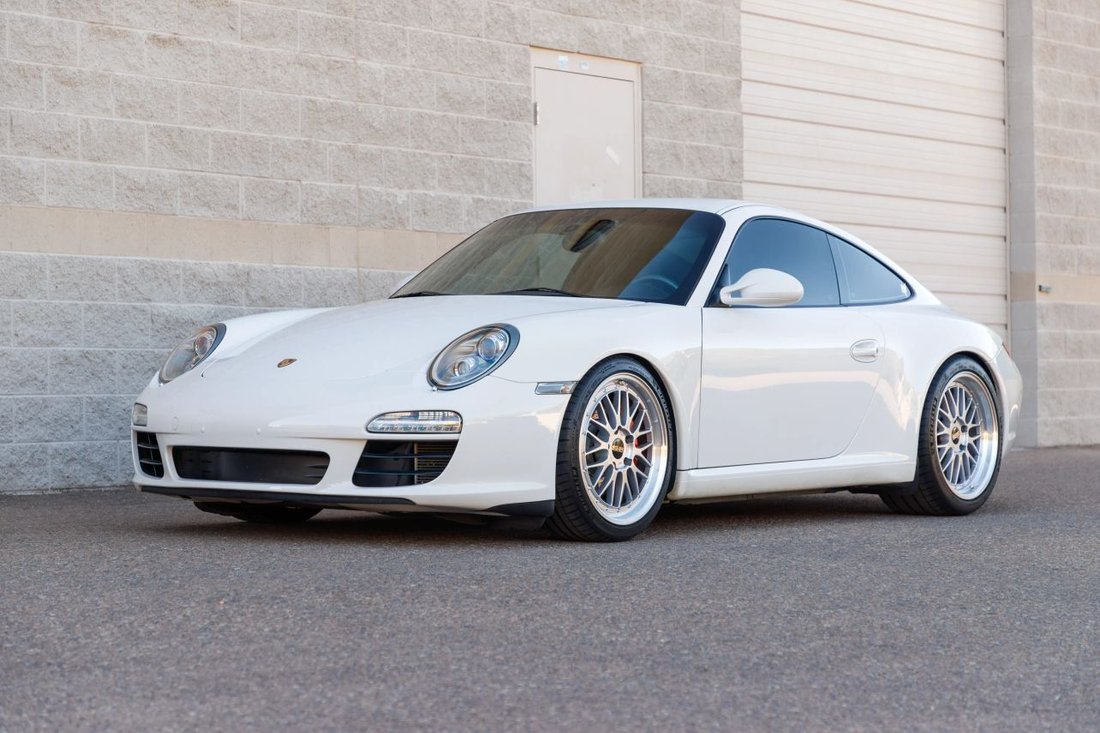 Coupe in Scottsdale, AZ, United States 2 - 18409779