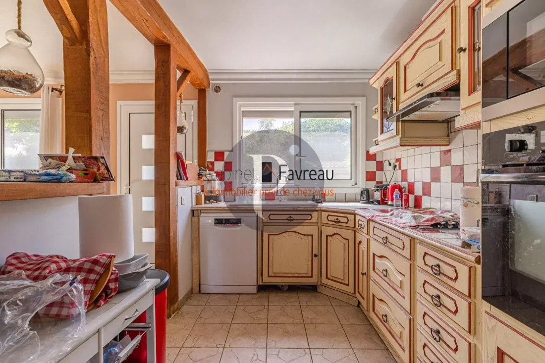House in Vitry-sur-Seine, Ile-de-France, France 3 - 17646532