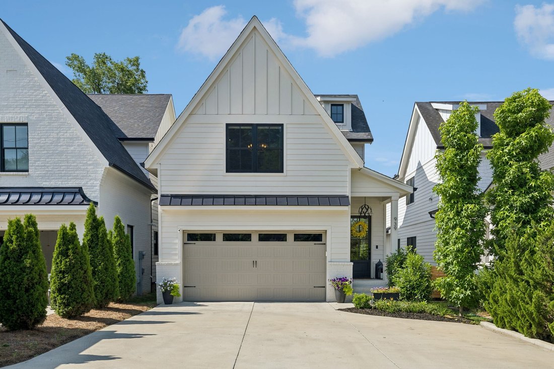 Co Op in Nashville, Tennessee, United States 1 - 18416241