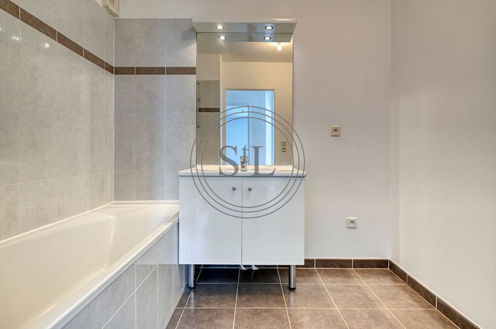 Apartment in Bas Buc, Buc, France 3 - 18407503