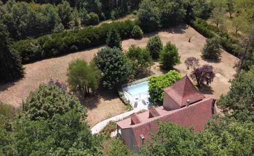 Villa in Arrondissement of Sarlat-la-Canéda, Nouvelle-Aquitaine, France 1
