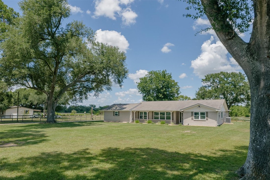 House in Waller, Texas, United States 3 - 18413613