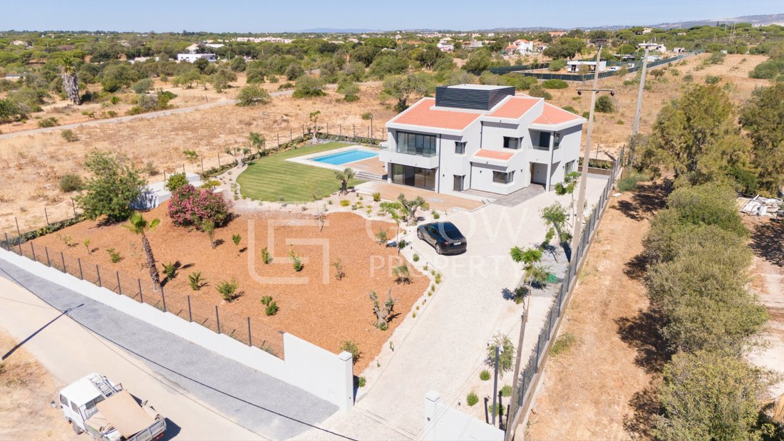 Maison à Quarteira, Algarve, Portugal 1 - 18416885