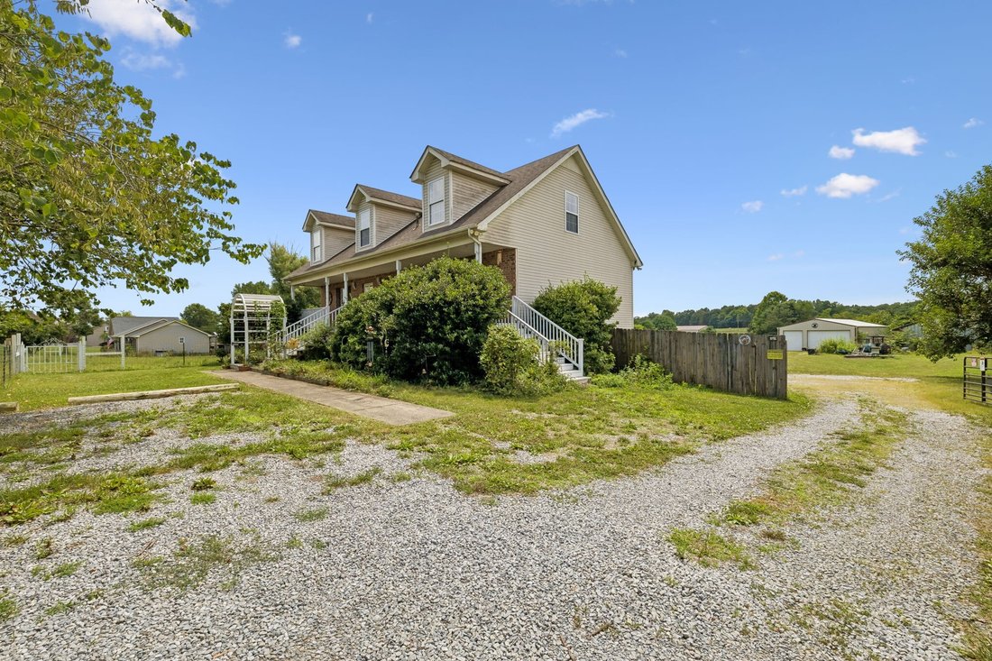 House in Springfield, Tennessee, United States 3 - 18403251