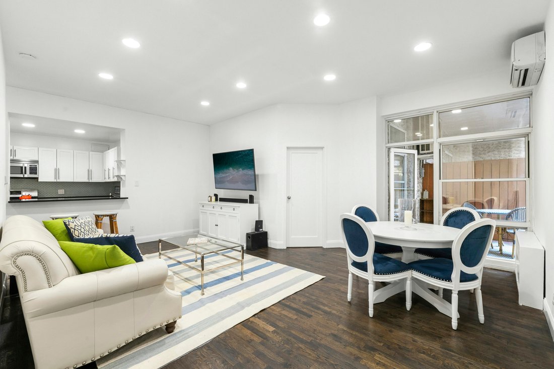 Co Op in New York, New York, United States 3 - 18407374