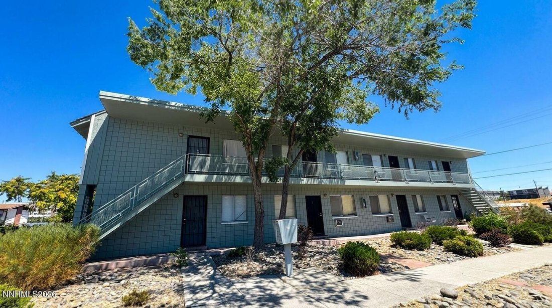 Reno, Nevada, United States 1 - 18406902
