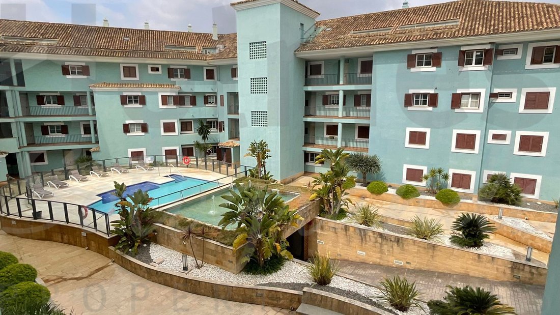 Apartment in Sotogrande, San Roque, Andalusia 1 - 18403126
