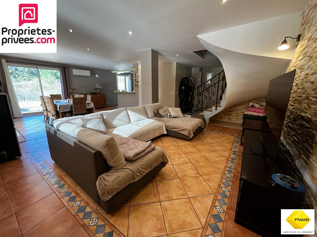Villa in Tourves, Provence-Alpes-Côte d'Azur, France 5 - 18405426