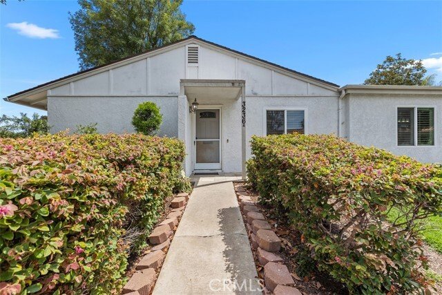 Condo in Laguna Woods, California, United States 3 - 18323558