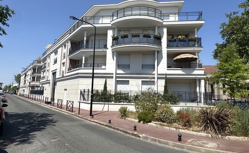 Apartment in Adamville, Saint-Maur-des-Fossés, France 1