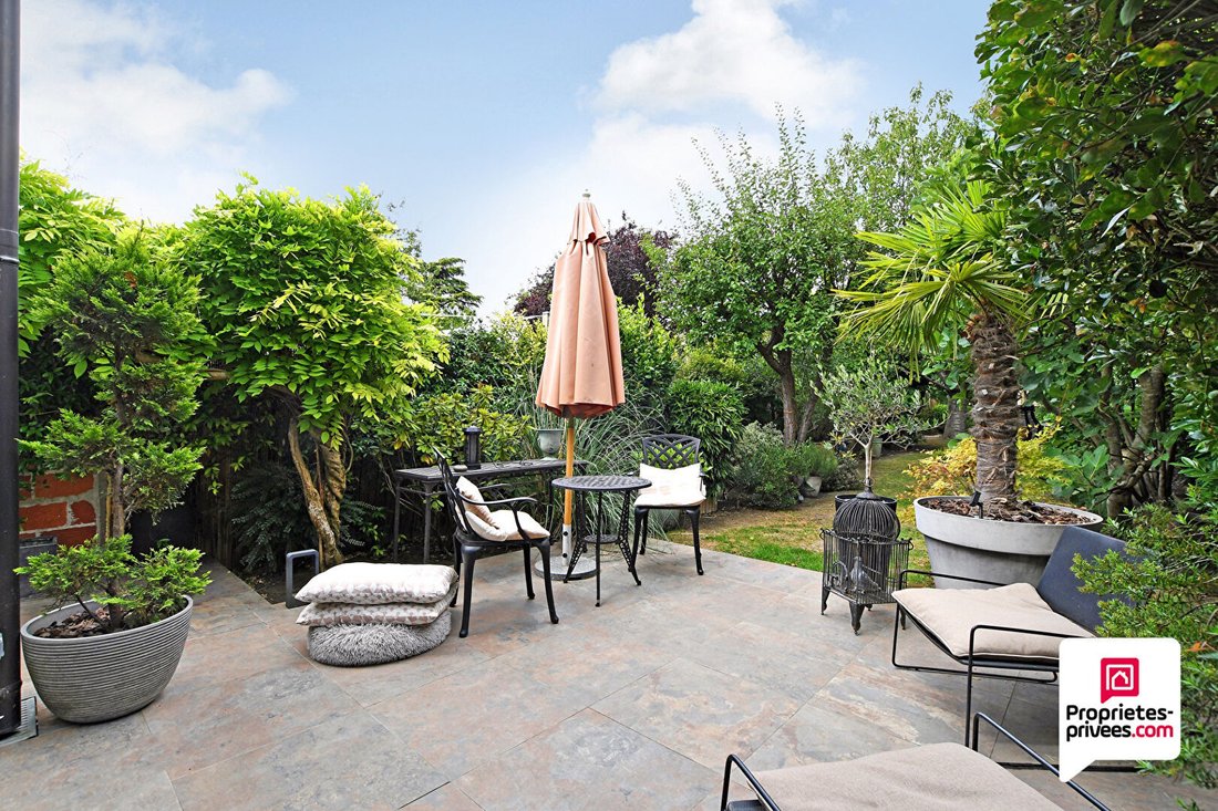 Villa in Nogent-sur-Marne, Ile-de-France, France 3 - 18405403