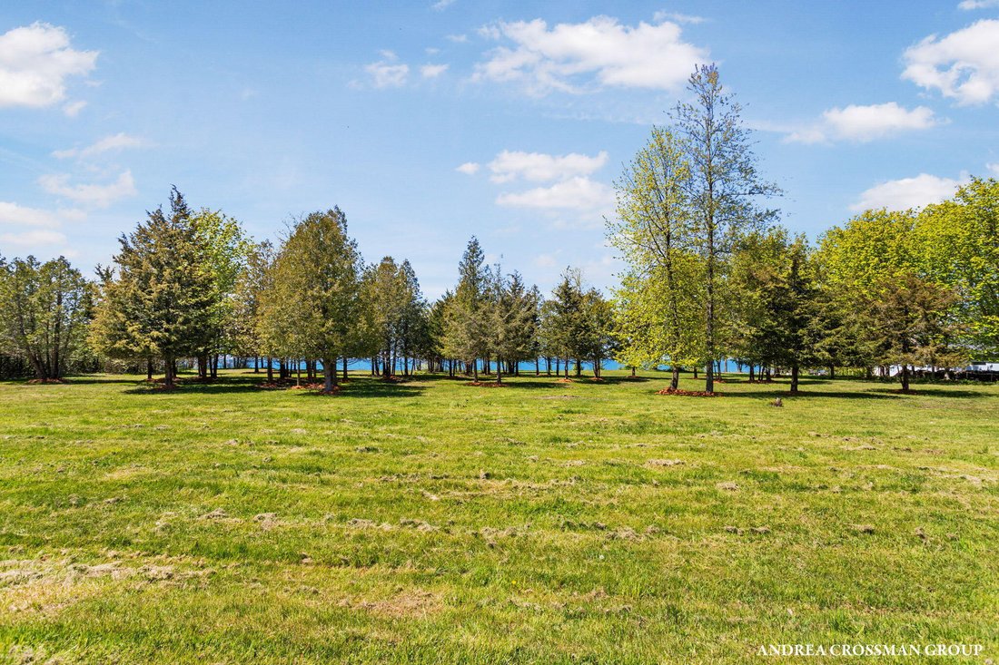 Land in South Haven, Michigan, United States 2 - 18404810